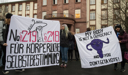 Gegen die Kriminalisierung von Schwangerschaftsabbrüchen: Demons...