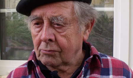 Von Fritz Cremer in die Abnahme von Totenmasken eingeweiht: Bild...