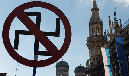 Gegendemo zu einem Pegida-Aufmarsch im Juli 2015 in München