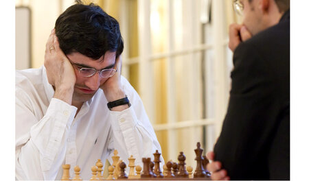 »Historische Variation«: Wladimir Kramnik (l.) und Levon Aronjan