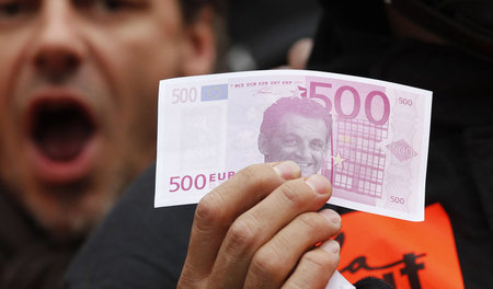 Das Geld im Blick: Nicolas Sarkozy ließ sich seinen Präsidentsch...