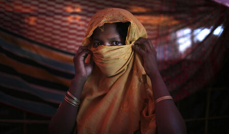 Angehörige der Minderheit der Rohingya aus Myanmar in einem Flüc...