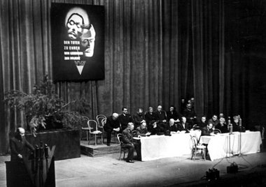 Gründungsversammlung der Berliner VVN am 18. Januar 1948 im Admi...
