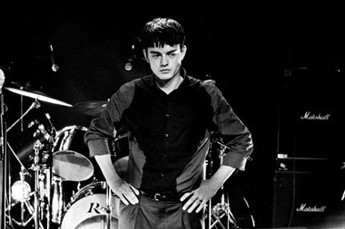 Postpunk im Kino: Sam Riley als der Joy-Division-Sänger Ian Curt...