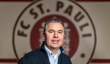 »Rummenigge war ein erstklassiger Stürmer«, twitterte Andreas Re...