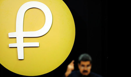 Eigene Kryptowährung: Venezuelas Präsident Nicolás Maduro sprich...