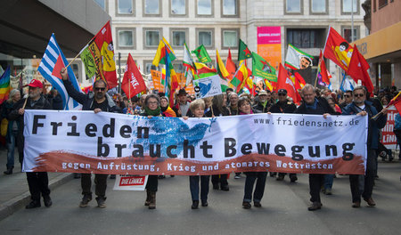 Protest in Südwest: Zum Stuttgarter Ostermarsch am Samstag kamen...