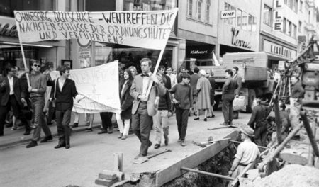 Wer wird der nächste? Demonstration in Bonn nach dem Mordversuch...