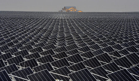 Solarpanels so weit das Auge reicht: Insbesondere China setzt au...