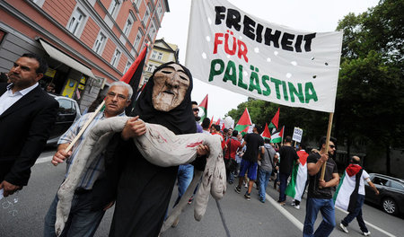 Solidarität mit Palästinensern: Demonstration gegen den israelis...