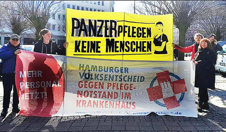 Aktion des Hamburger Bündnisses am 2. April auf dem dortigen Ost...