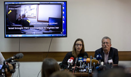 Aheds Vater Bassem Tamimi am Montag in Ramallah bei der Präsenta...