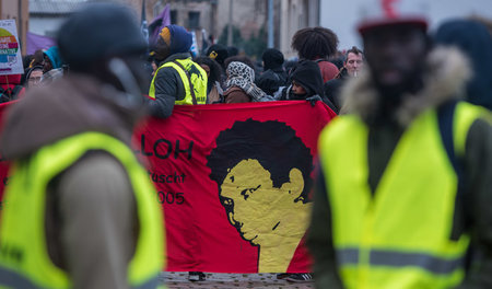 Demonstration zum Gedenken an Oury Jalloh im Januar 2018 in Dess...