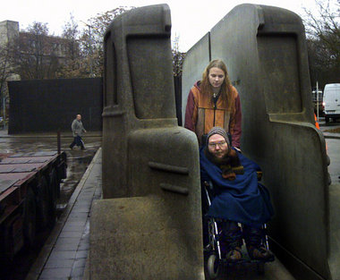 »Es gibt keine geschichtslose Psychiatrie«: das neue Denkmal in ...