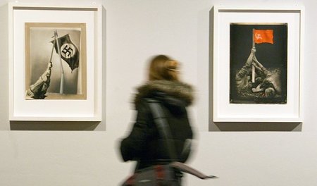 »Geist des dialektischen Materialismus« – Ausstellung in der Aka... »Geist des dialektischen Materialismus« – Ausstellung in der Aka...
