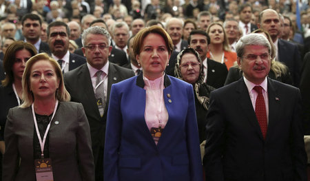 Will auch gegen Recep Tayyip Erdogan antreten: Meral Aksener auf... Will auch gegen Recep Tayyip Erdogan antreten: Meral Aksener auf...