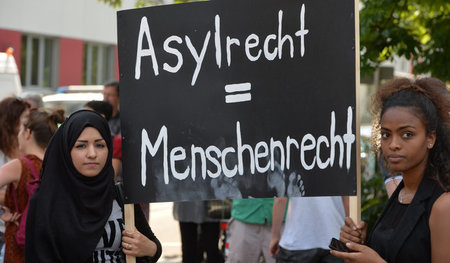 In Sachen Asylrecht besteht in der Linkspartei Einigkeit. Differ...