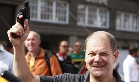 Ob als Hamburger Bürgermeister oder Finanzminister: Olaf Scholz ...