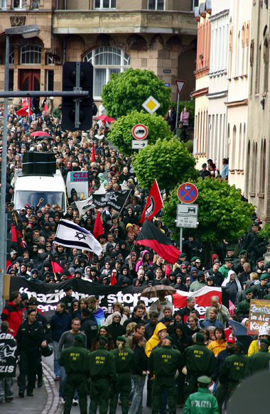 Antifaschistische Demonstration im Mai 2007 in Mittweida