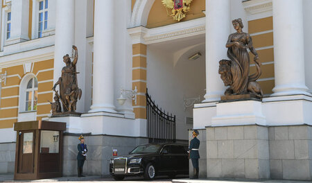 Unabhängig vom Westen? Wladimir Putin fährt zur Präsidentenverei... Unabhängig vom Westen? Wladimir Putin fährt zur Präsidentenverei...