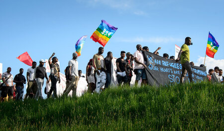 Rund 200 Menschen beteiligten sich an der Demonstration am Mittw... Rund 200 Menschen beteiligten sich an der Demonstration am Mittw...
