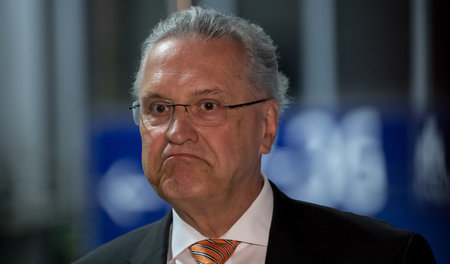 Bayerns Innenminister Joachim Herrmann (CSU, Spitzname: Herman M... Bayerns Innenminister Joachim Herrmann (CSU, Spitzname: Herman M...