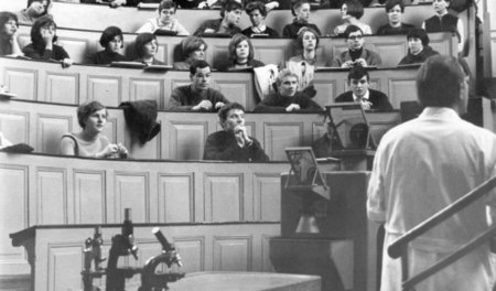 »Hohe Reputation«: Hörsaal der Martin-Luther-Universität Halle-W...