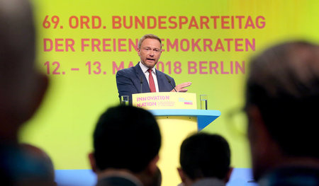 Wirbt für ein Hartz IV light, damit sich »die Arbeitsaufnahme wi... Wirbt für ein Hartz IV light, damit sich »die Arbeitsaufnahme wi...