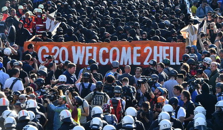 »Welcome to Hell«-Demonstration in Hamburg: Die Aufarbeitung dau...