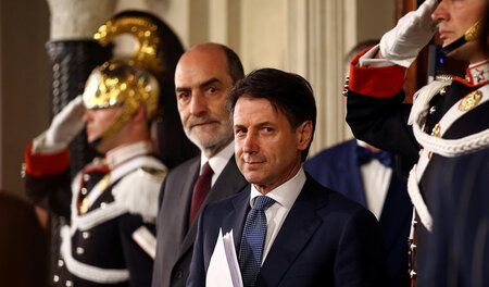 Will Steuern für Unternehmen und Reiche senken: Giuseppe Conte a...