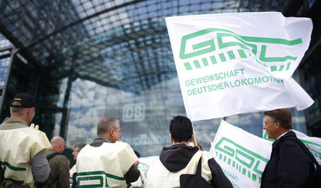 Konsequent: Die GDL schloss Mitglieder aus die auf »freien« List...