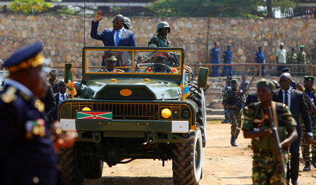 Burundis Staatschef Pierre Nkurunziza während der Feierlichkeite...