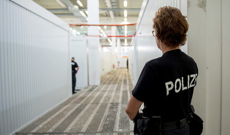 Bereits Wochen vor dem G-20-Gipfel wurde in Hamburg die provisor... Bereits Wochen vor dem G-20-Gipfel wurde in Hamburg die provisor...