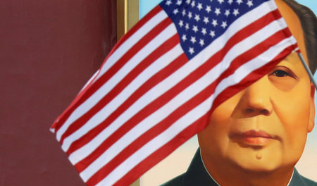 US-Thinktanks versuchen Einfluss auf die Entwicklung der Volksre... US-Thinktanks versuchen Einfluss auf die Entwicklung der Volksre...