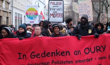 Oury Jallohs Todestag wird nicht vergessen: Demonstration durch ...