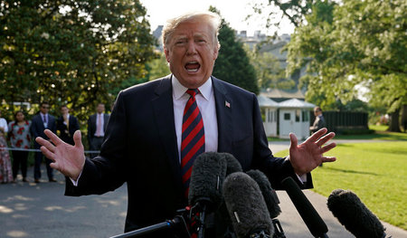 Clown mit Showtalent: US-Präsident Donald Trump spricht vor Jour...