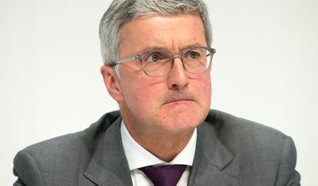 Er hat es geahnt: Rupert Stadler bei einer Bilanzpressekonferenz... Er hat es geahnt: Rupert Stadler bei einer Bilanzpressekonferenz...
