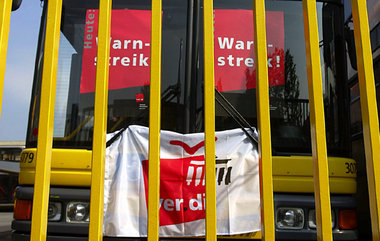Weil sich der SPD-Linke-Senat nicht bewegt, steht nun der öffent...