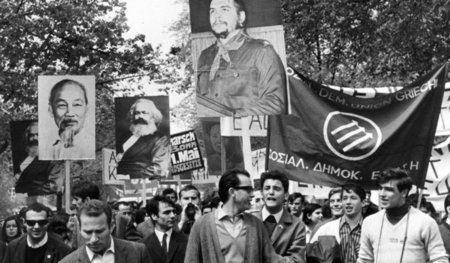 Für die Linke der späten 1960er Jahre waren die antikolonialen K... Für die Linke der späten 1960er Jahre waren die antikolonialen K...