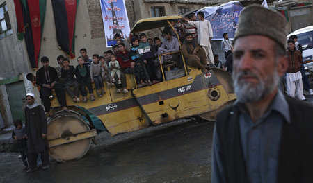 Den falschen geholfen: Infrastruktur für Afghanistans Bevölkerun...