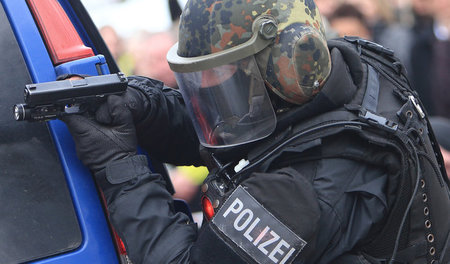 Demonstration der Stärke: Leistungsschau in der Fachhochschule d...
