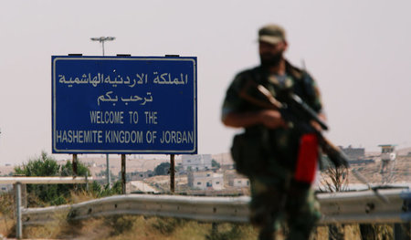 Wieder unter Kontrolle: Syrischer Soldat am 7. Juli am Übergang ...