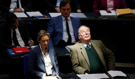 Viel Aufmerksamkeit für die AfD-Fraktion im Bundestag. Rechte Ak...