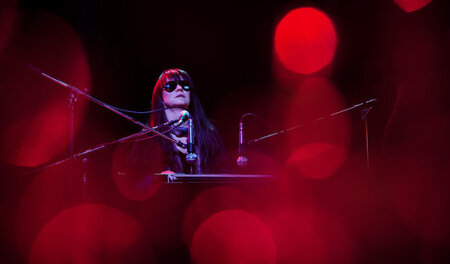 So ziemlich am Ende: »The Velvet-Chanteuse« Nico (Trine Dyrholm)...