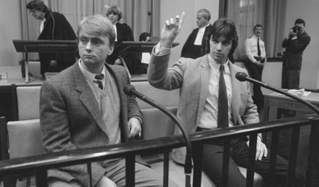Wer ist der Judas? Willem Holleeder (r.) galt lange als einer de...