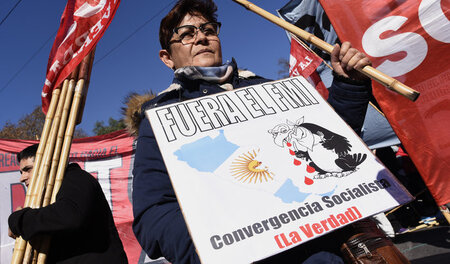 Proteste gegen die IWF-Kürzungsdiktate in Buenos Aires (21.7.201...