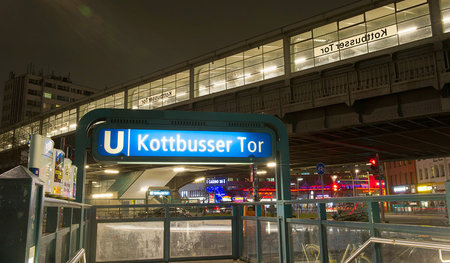 Nichts Neues am Kotti. Die Ermittlungsarbeiten gestalten sich in...