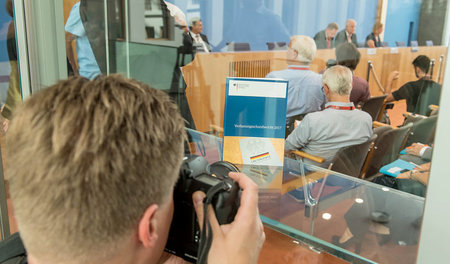 Im Fokus des Staates: Vorstellung des Verfassungsschutzberichts ...