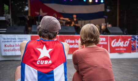 Fest der Solidarität mit Kuba in der Parkaue in Berlin-Lichtenbe...