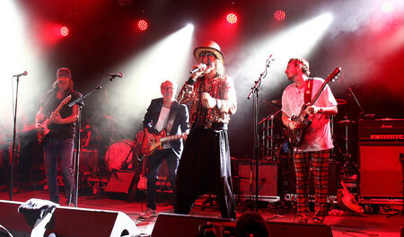 Ende gut, alles gut: Herzberg Blues Allstars (vorn: Arthur Brown... Ende gut, alles gut: Herzberg Blues Allstars (vorn: Arthur Brown...